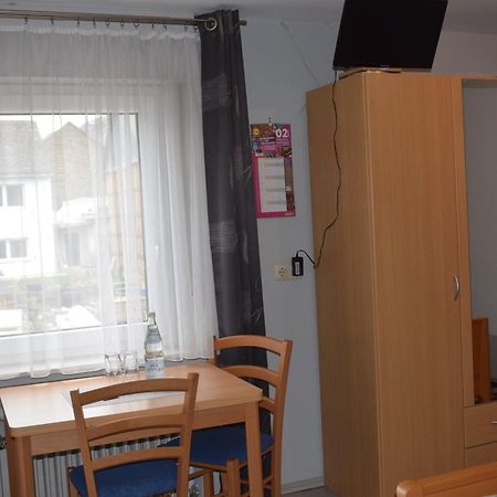 Gaststaette Marktstuebchen Bornich Esterno foto
