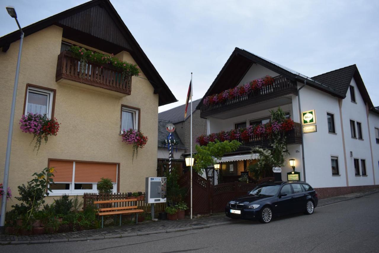 Gaststaette Marktstuebchen Bornich Esterno foto