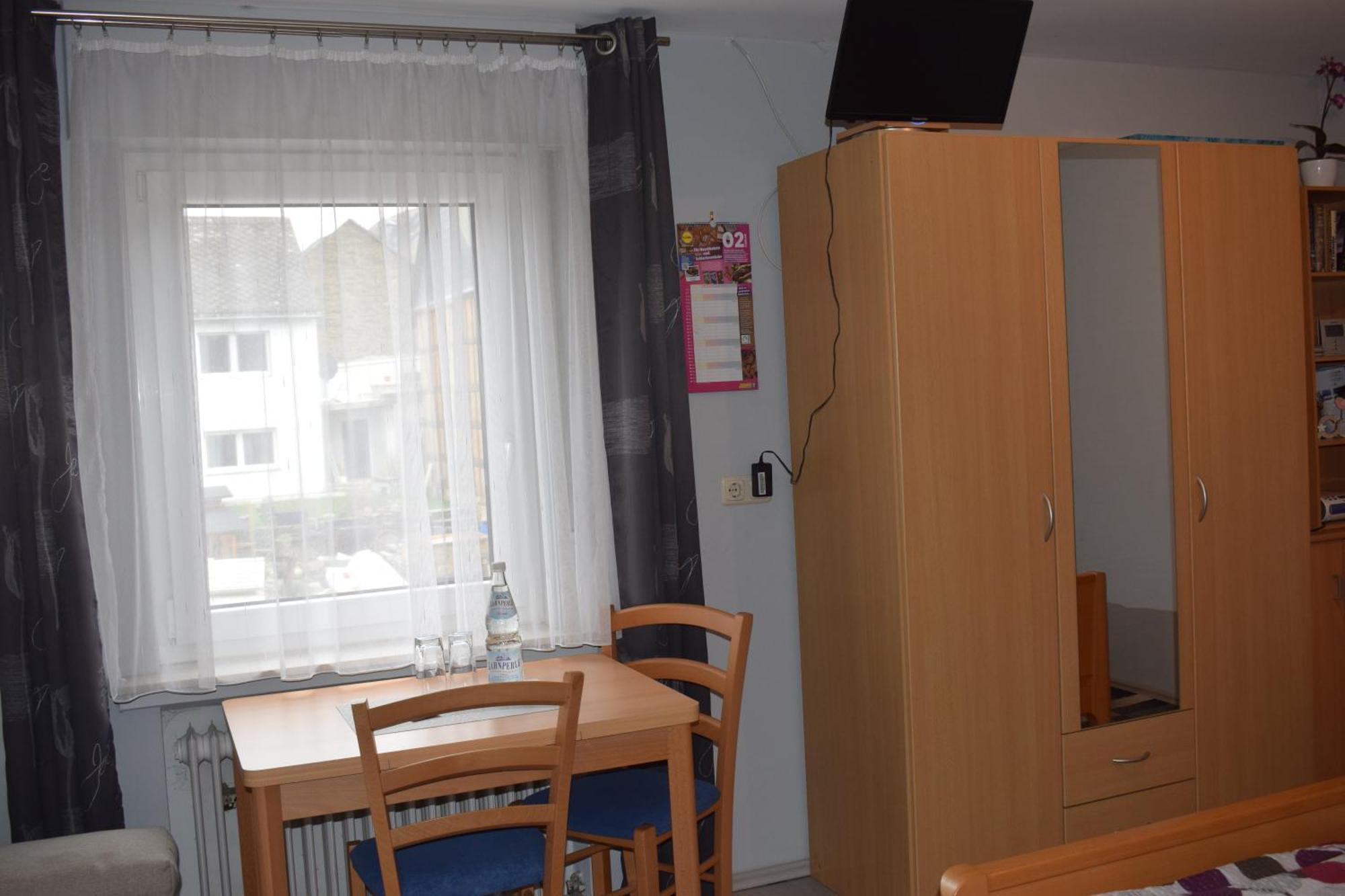 Gaststaette Marktstuebchen Bornich Esterno foto